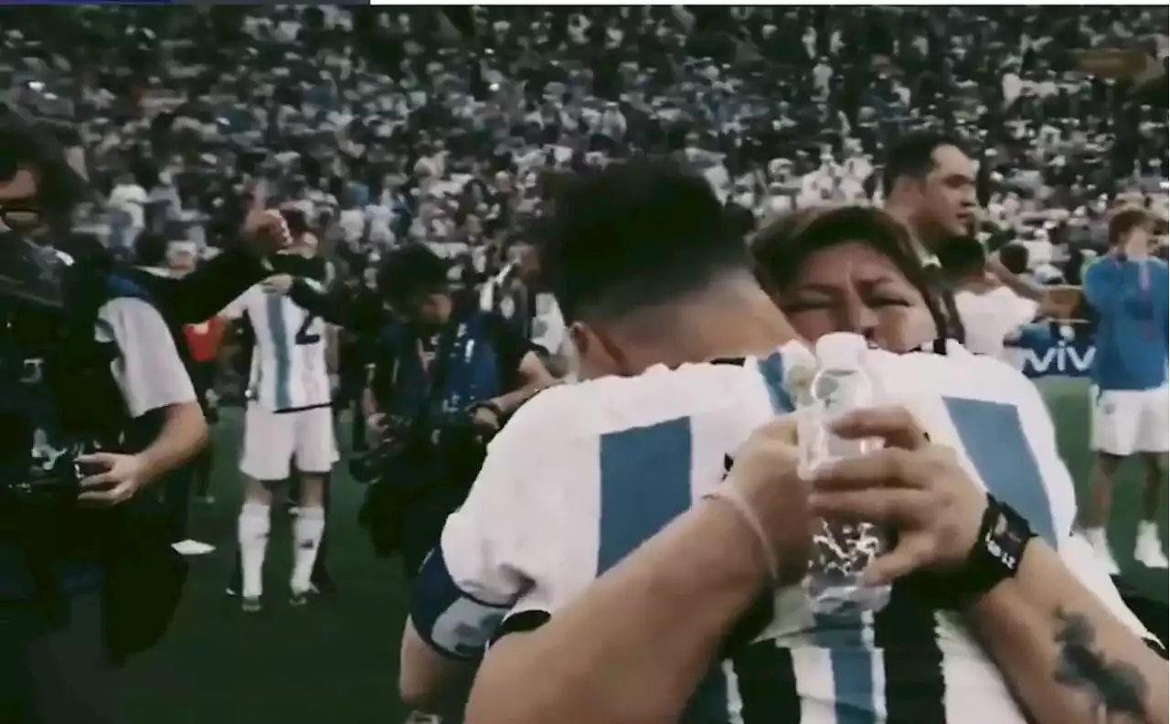 Video Quién Es La Mujer Con La Que Messi Se Dio Un Gran Abrazo Al Ganar La Copa Del Mundo Pulzo 6441