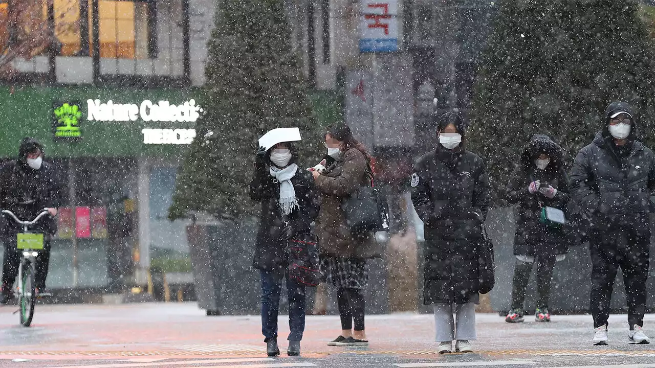 내일 출근길 수도권 등에 많은 눈…경기북부 최대 15cm 이상