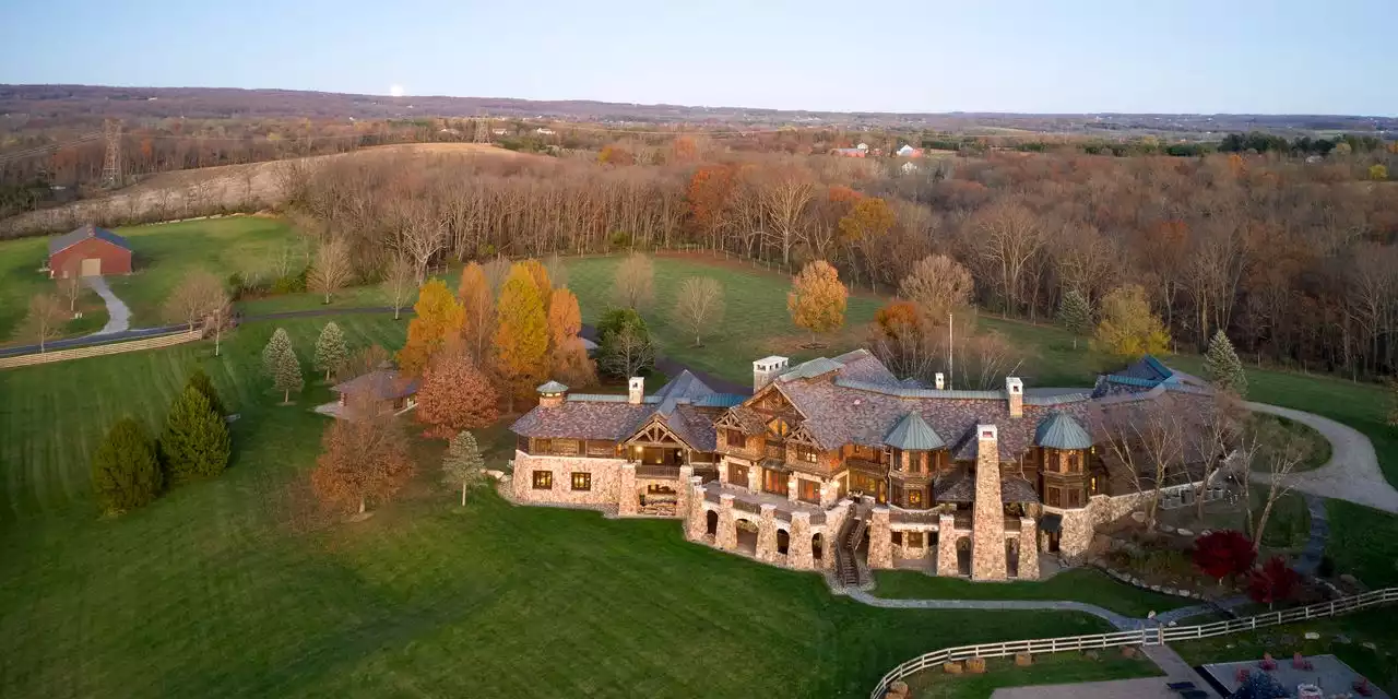 WSJ News Exclusive | A New Jersey Property That Grows Five Kinds of Grapes Asks $18 Million