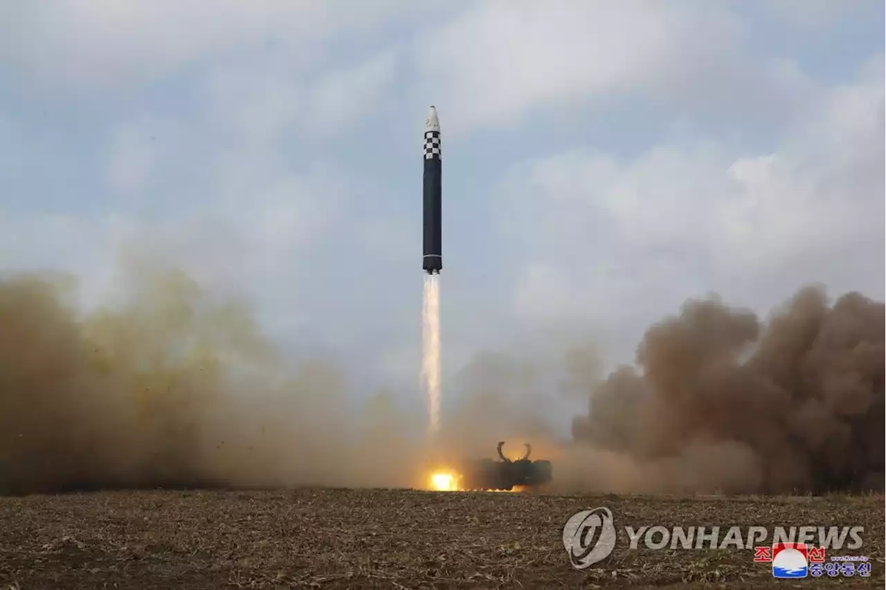 北 'ICBM 성공은 역사적 사변'…올해 군사적 성과 부각 | 연합뉴스