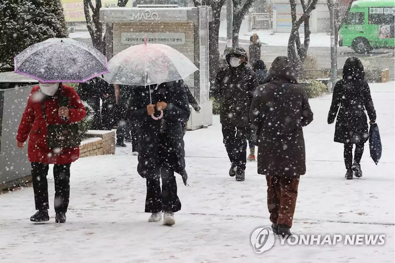 내일 새벽부터 수도권 등에 시간당 3㎝ 폭설…출근길 주의 | 연합뉴스