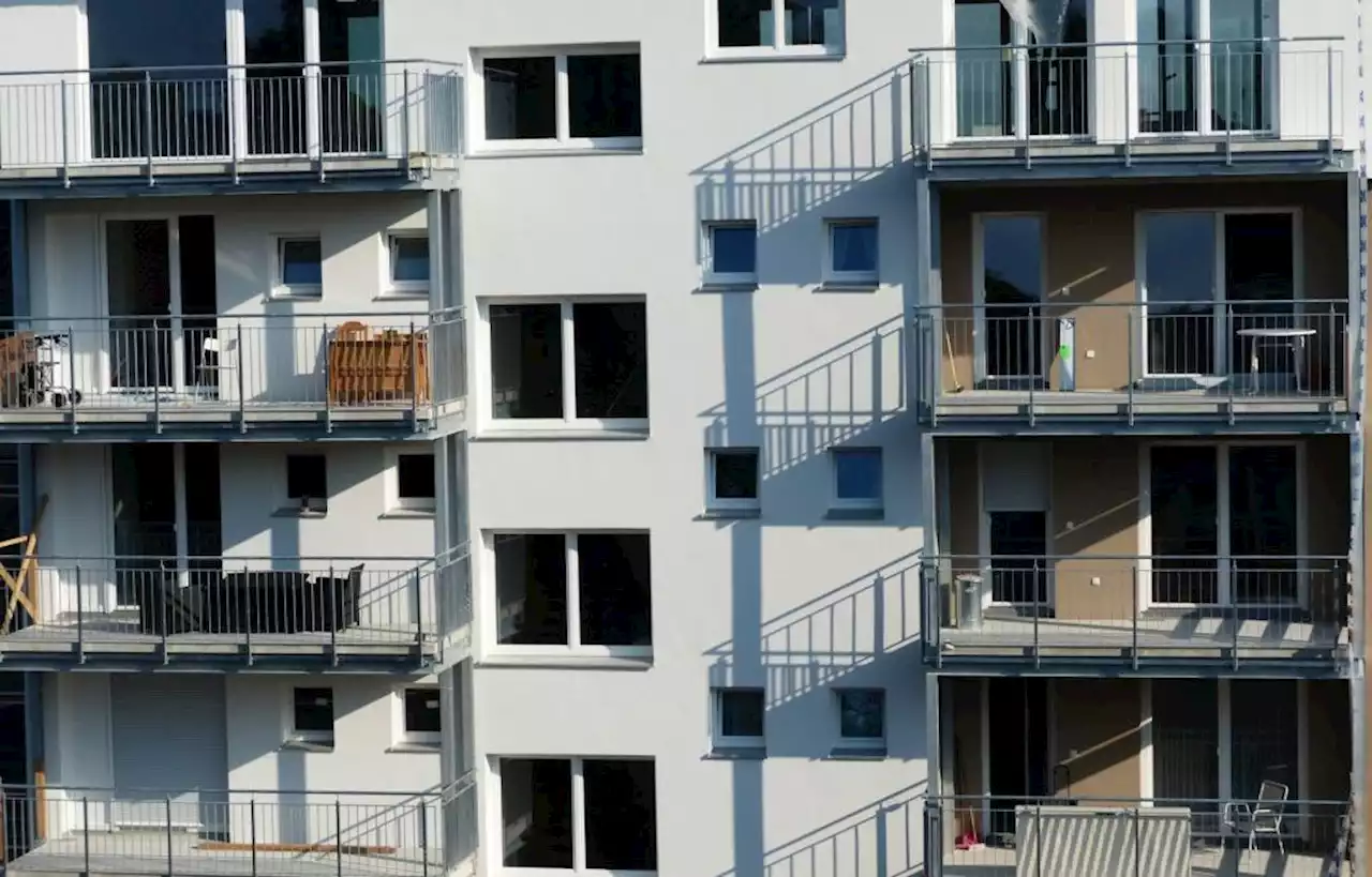 Un immeuble évacué après une explosion de gaz, à Saint-Ouen