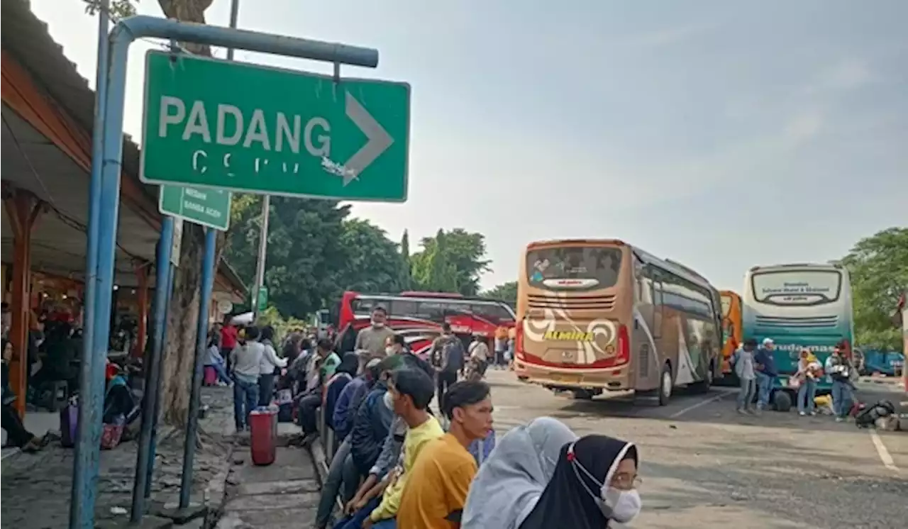 Nataru, Jumlah Penumpang di Terminal Kalideres Meningkat