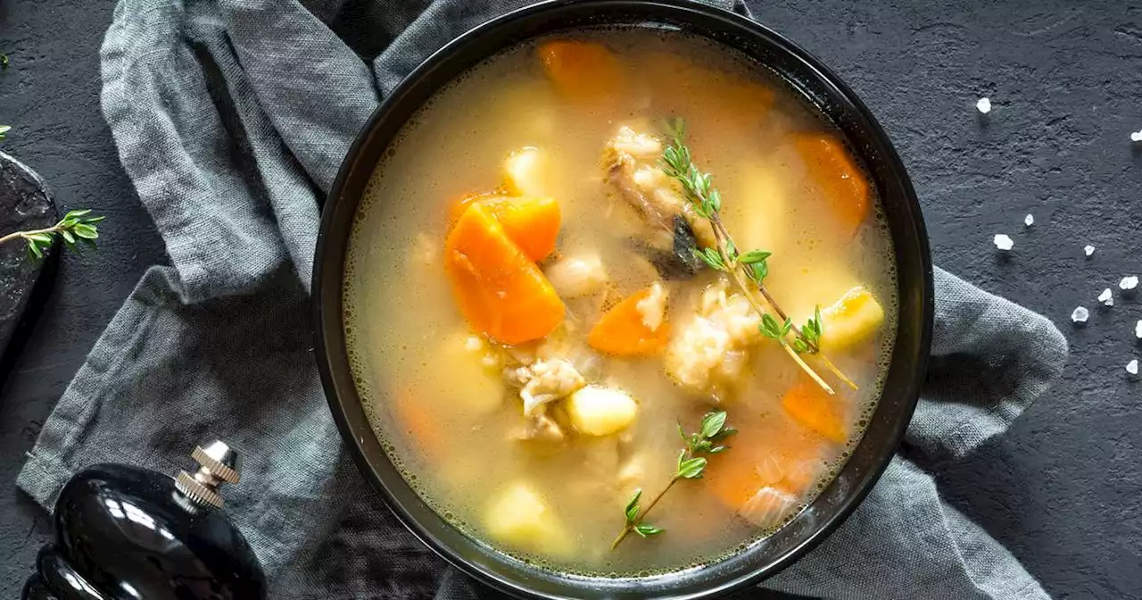 Voici la soupe que vous devez manger avant Noël (votre foie vous dira merci !)