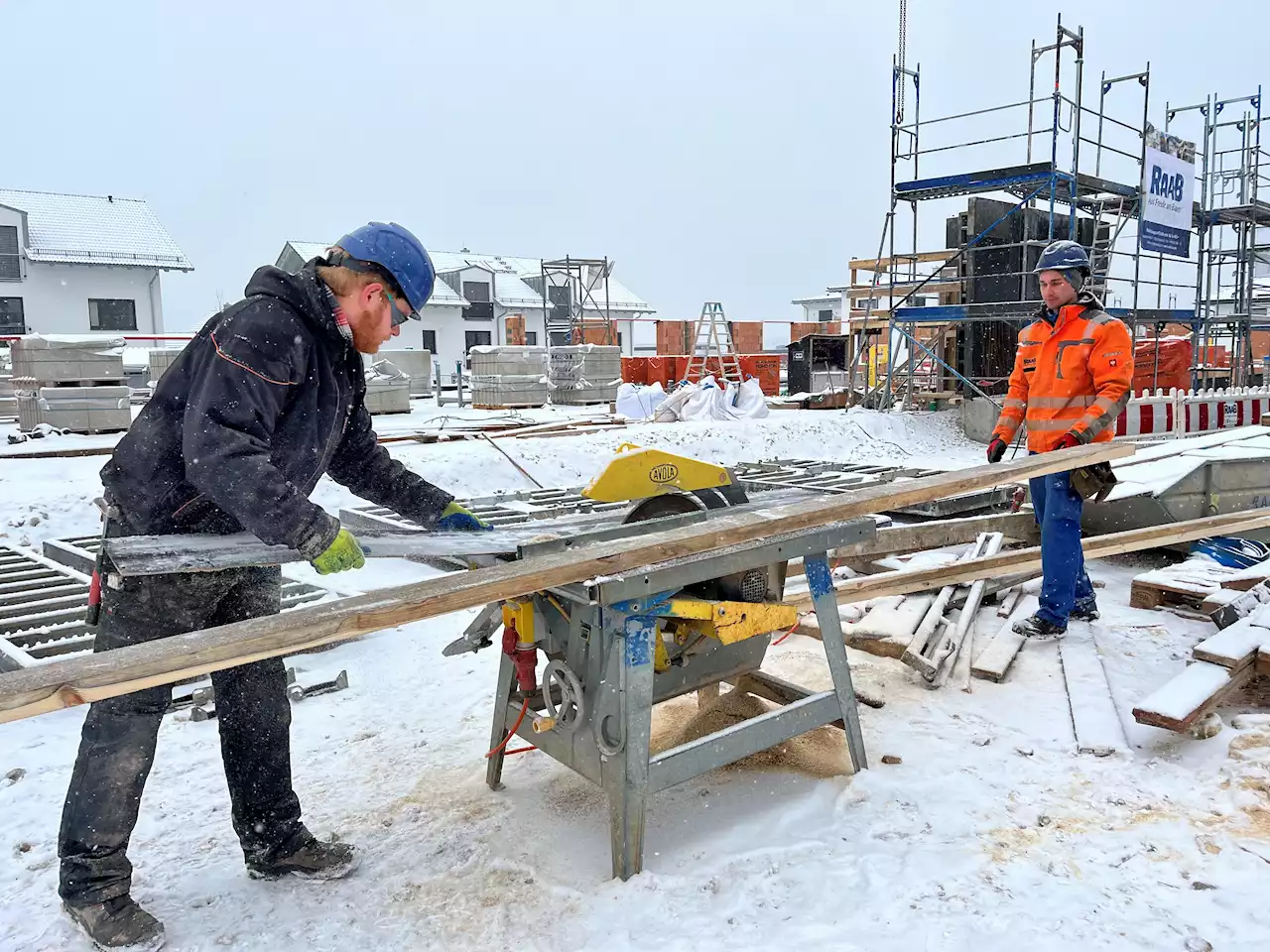 Tödliche Unfälle auf Baustellen in Bayern: Mehr Schutz gefordert