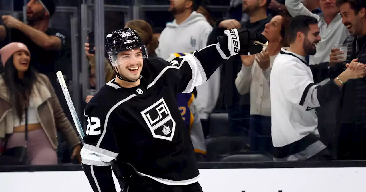 Kings win third straight game, beat rival Ducks 4-1