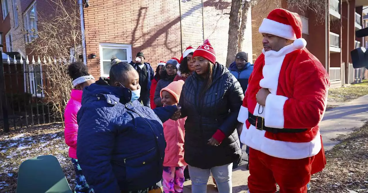 Family of Harvey fire victims who ‘lost everything’ receives household items, Christmas gifts