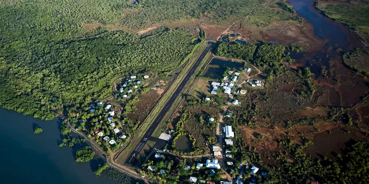 Australier überlebt fast 24 Stunden in Gewässer mit Haien und Krokodilen