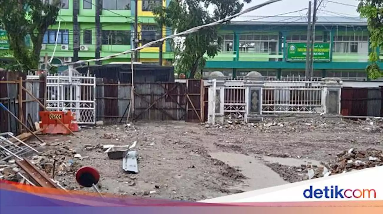 Bangunan Kejari Medan Roboh, Walkot Bobby Sebut Tak Ada Kerugian Keuangan