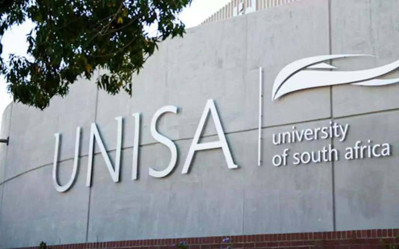 Fire breaks out at Unisa campus in Pretoria