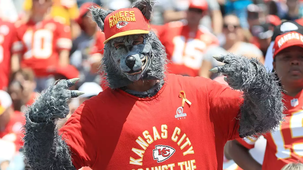 Chiefs superfan arrested for allegedly robbing Oklahoma bank