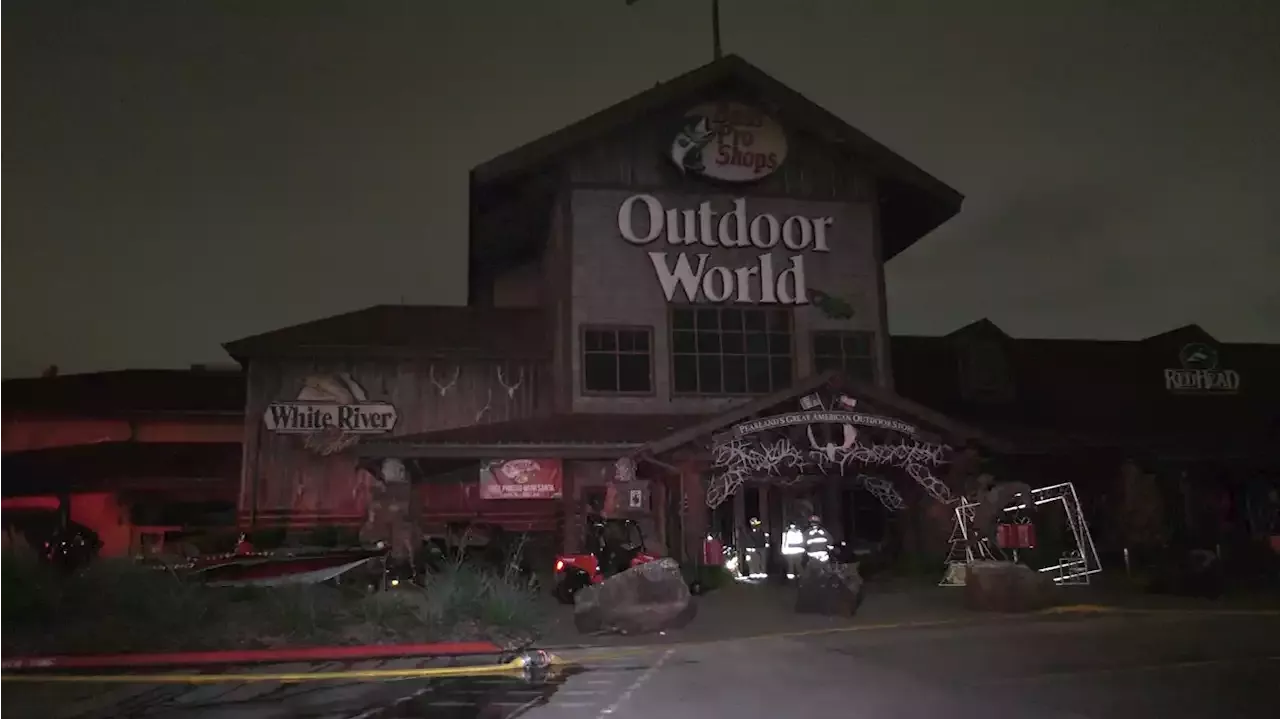 Firefighters contain blaze at Pearland's Bass Pro Shops