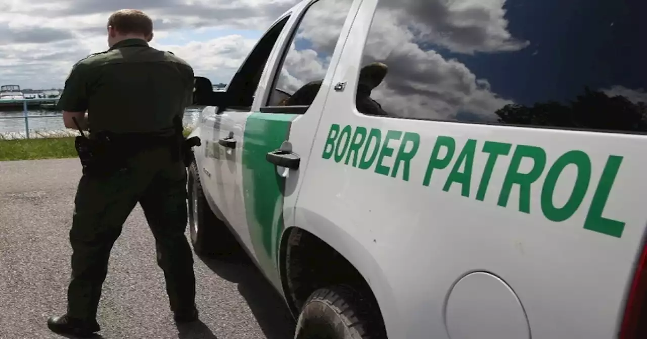 Agents catch child molester near border