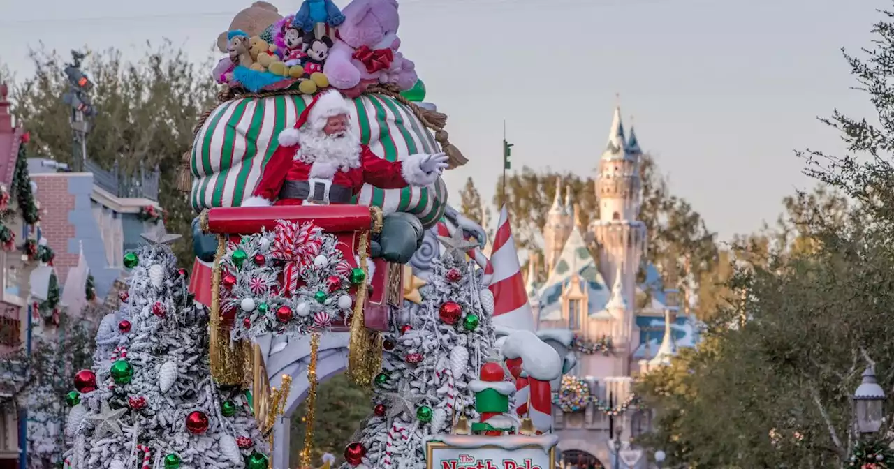 Disneyland resort fans are paying higher prices to skip long lines, data show