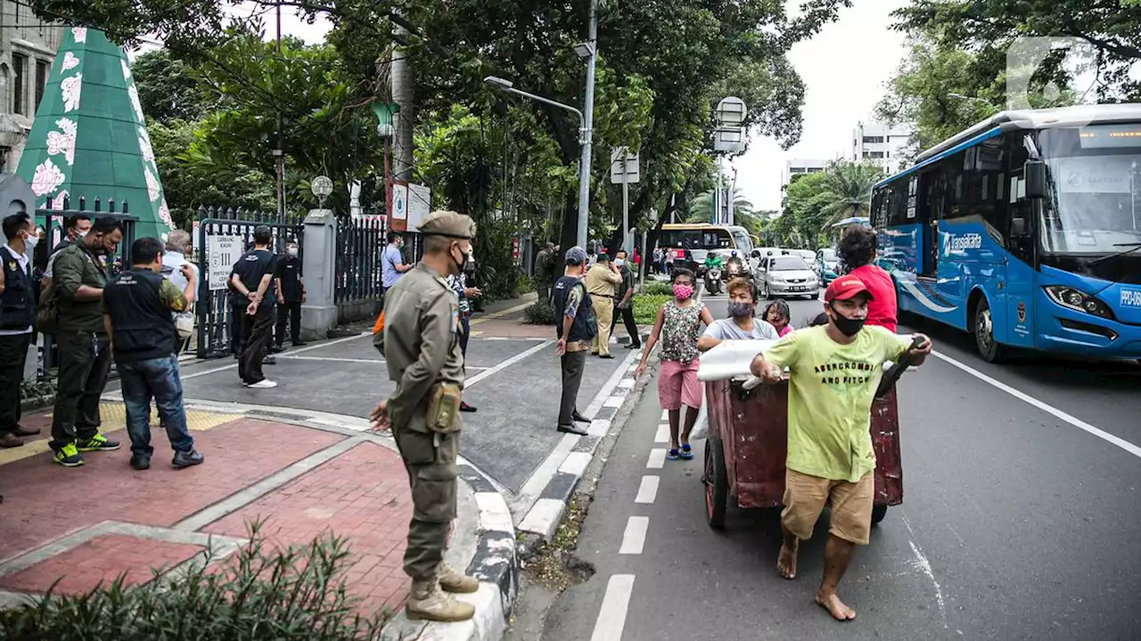 1.406 Personel Satpol PP Amankan Perayaan Natal di 429 Gereja DKI Jakarta