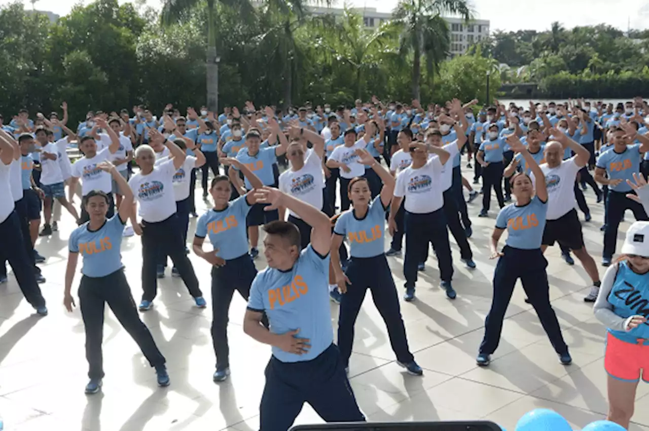 1,000 volunteers join PNP ‘Lakad Kontra Droga’ in Iloilo City