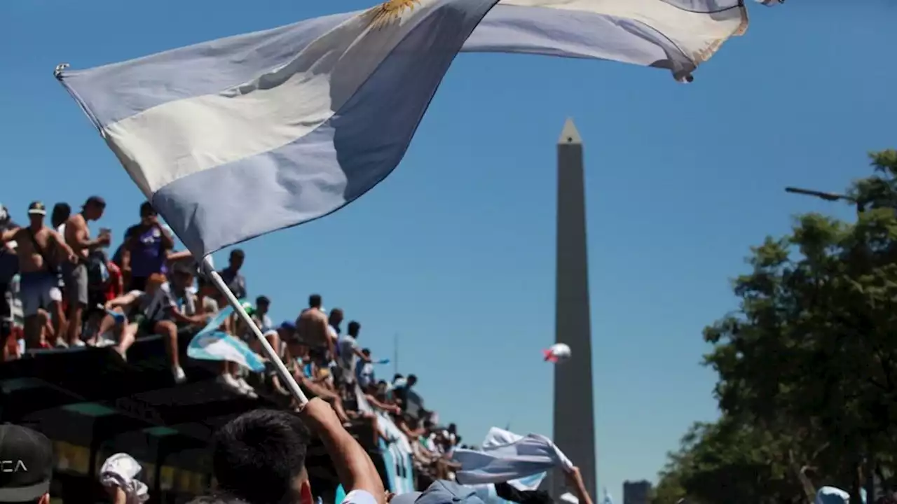 Una pueblada de amor y pasión | La Selección de Scaloni generó una movilización sin precedentes