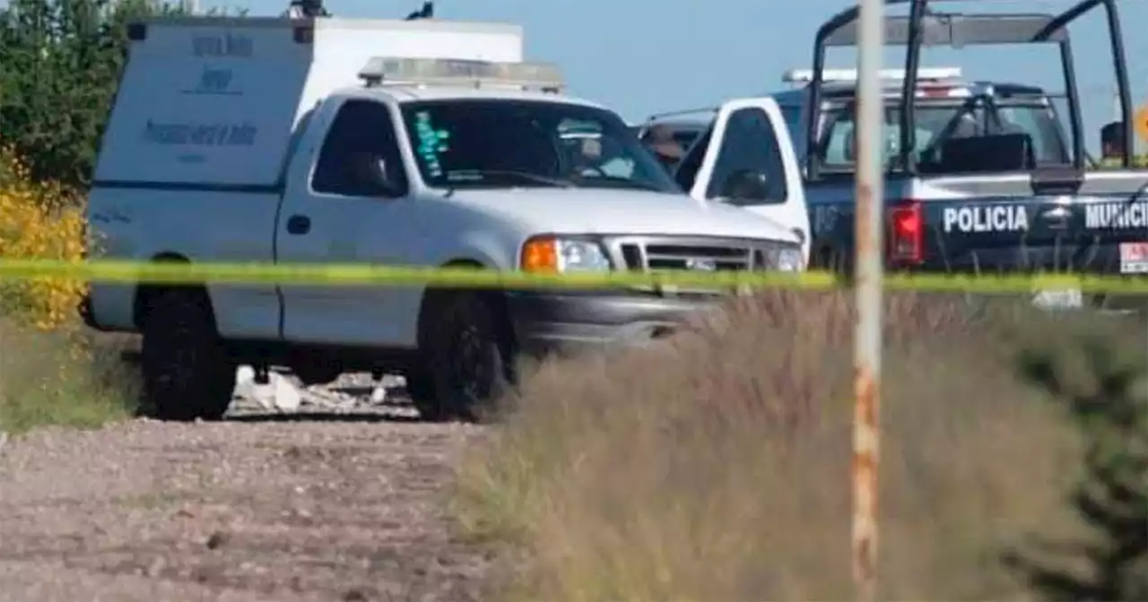 Volcadura deja a 2 menores muertos y a 2 personas heridas en San Luis de la Paz