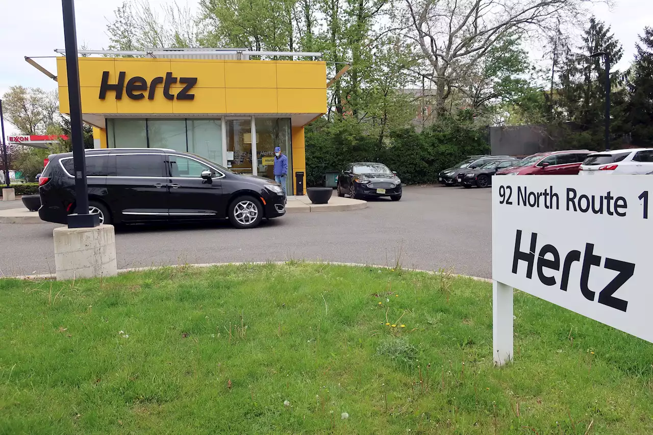 Feds probing Hertz for allegedly renting cars under recall