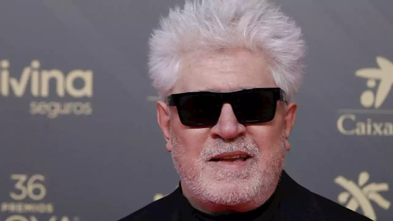 Almodóvar, Bardem y Botto firman una carta de apoyo a Paco Bezerra y piden teatros 'sin injerencias políticas'