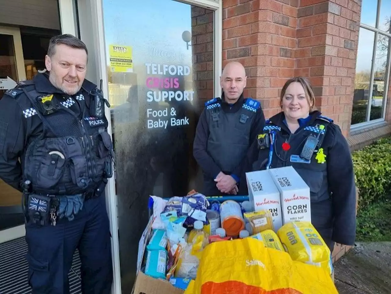 Telford PC 'tearful' after 'inspiring' visit to foodbank