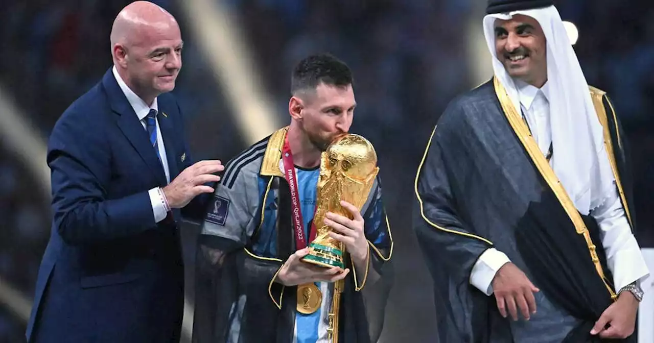 WM 2022: Pikanter Regelverstoß! Warum die FIFA mit der Messi-Inszenierung die eigenen Regeln bricht