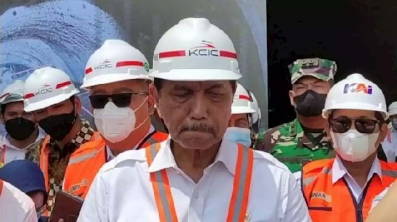 Sebut Kecelakaan pada Proyek Kereta Cepat karena Human Error, Luhut Pastikan Target Tak Molor