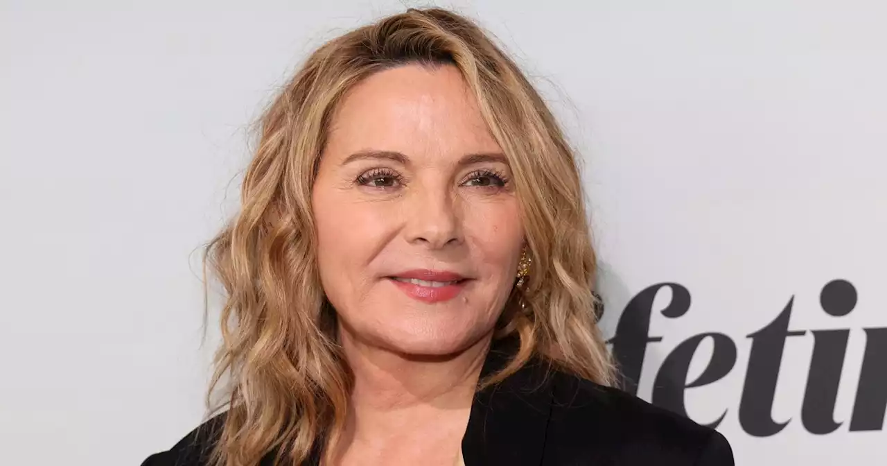 Kim Cattrall mourns her mother with photo series: 'Rest in peace Mum'