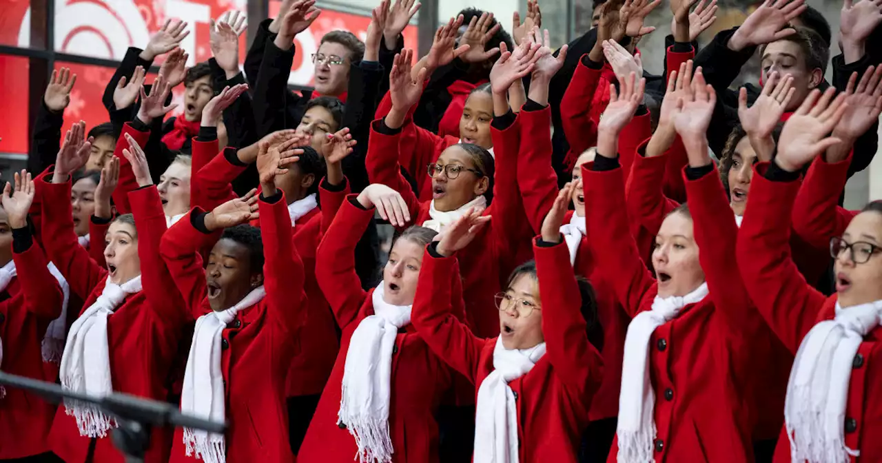 Young People’s Chorus of NYC sings epic rendition of ‘Jingle Bells’