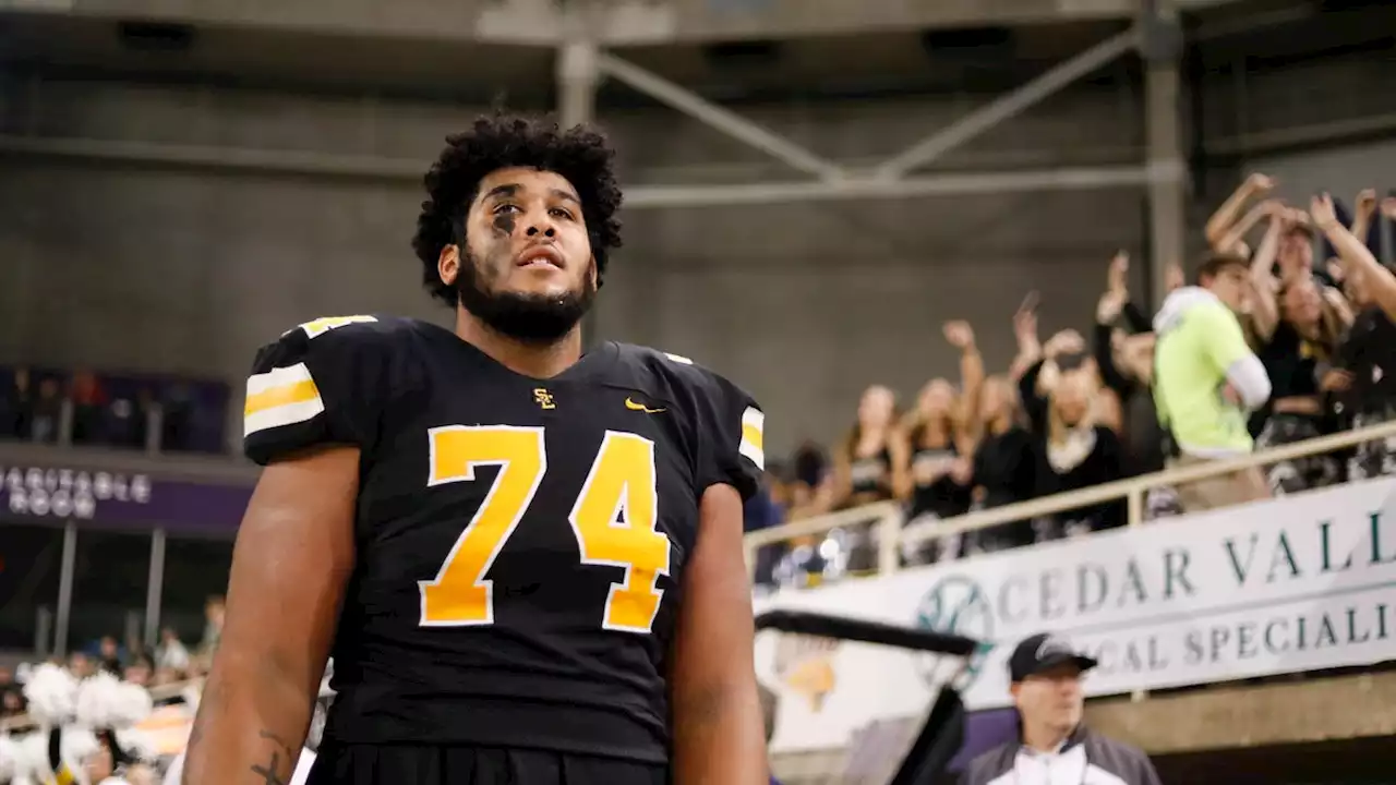 Alabama flips No. 2 offensive tackle Kadyn Proctor from home-state Iowa before signing day