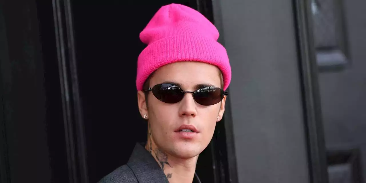 H&M Pulls Justin Bieber Merchandise After Pop Star Urged Fans Not to Buy It