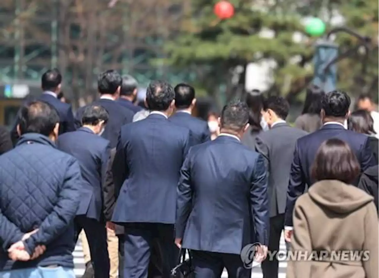 월급외 소득 月 5천만원 넘는 건보 직장가입자 4천804명 | 연합뉴스