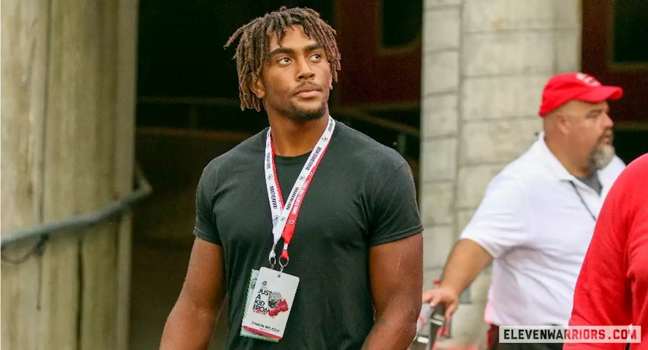 Five-Star Defensive End Damon Wilson Picks Georgia Over Ohio State, Signs With Bulldogs As Part of Their 2023 Class