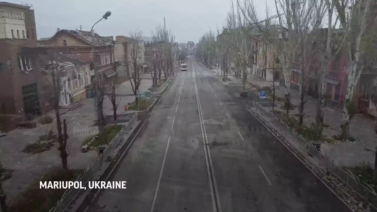 Russia scrubs Mariupol's Ukraine identity, builds on death