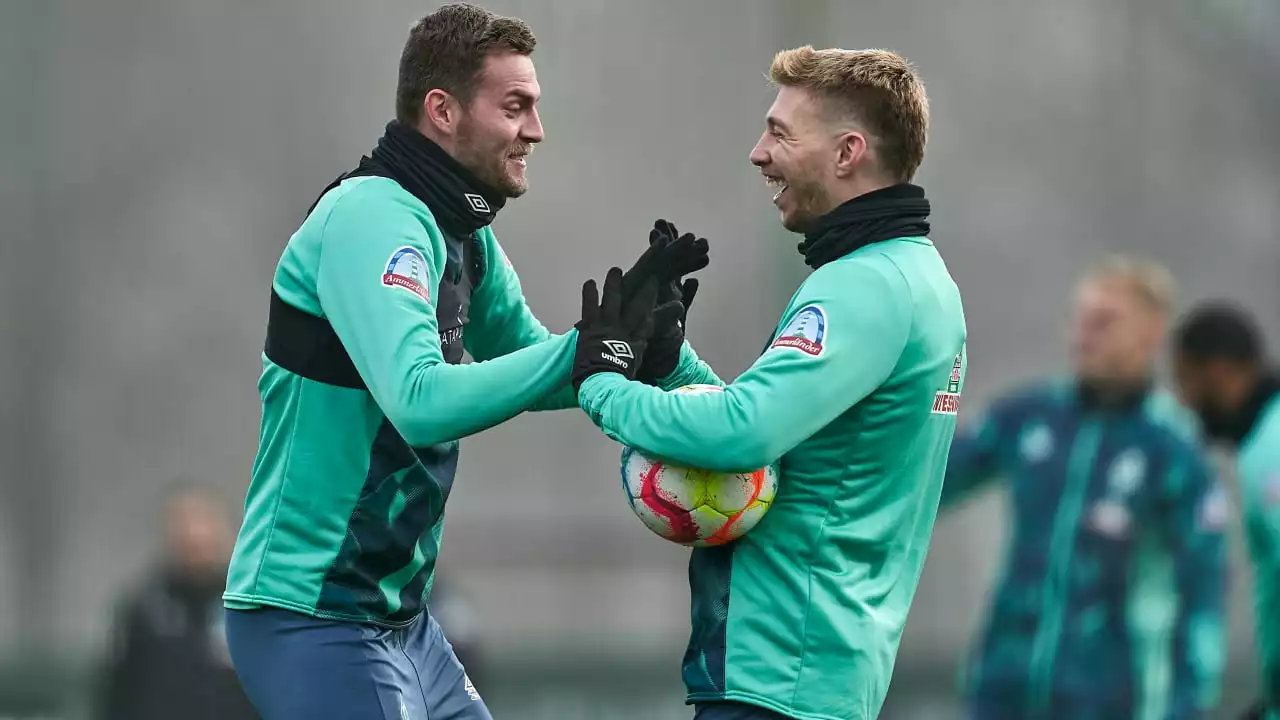 Werder Bremen: Liegestütze und Toni-Jubel: So lief das letzte Training 2022