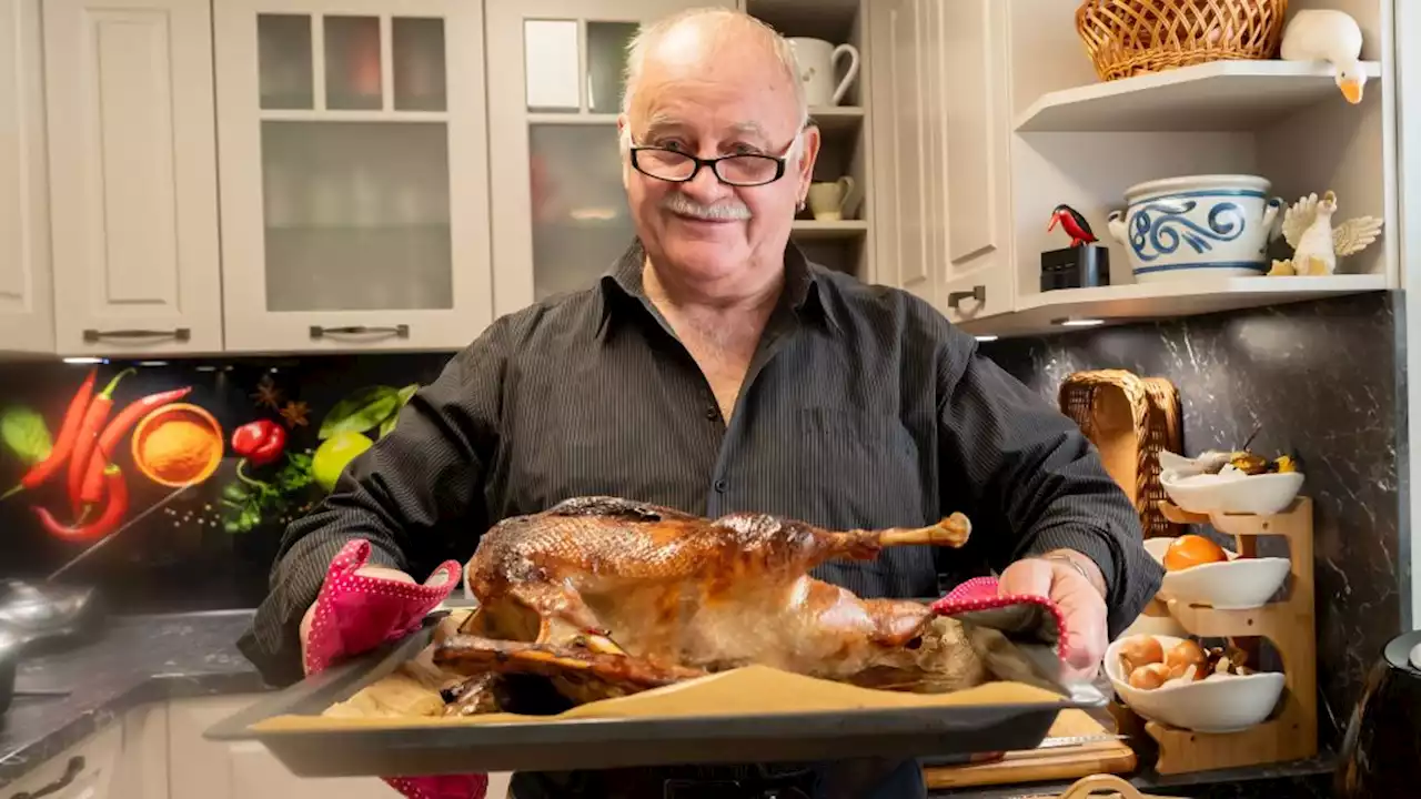 Hans-Ulrich Peters verrät sein besonderes Festtags-Rezept für Gänsebraten