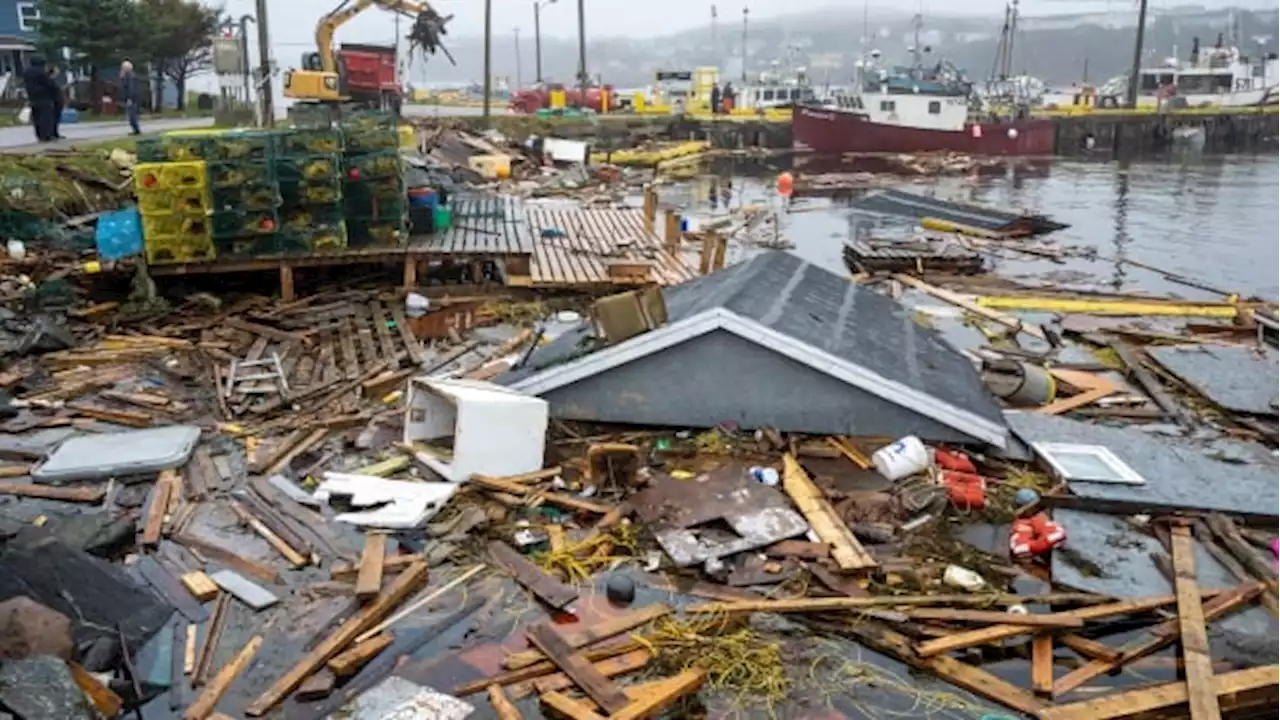 Hurricanes, derechos and more: Top 10 Canadian weather stories of 2022 | CBC News