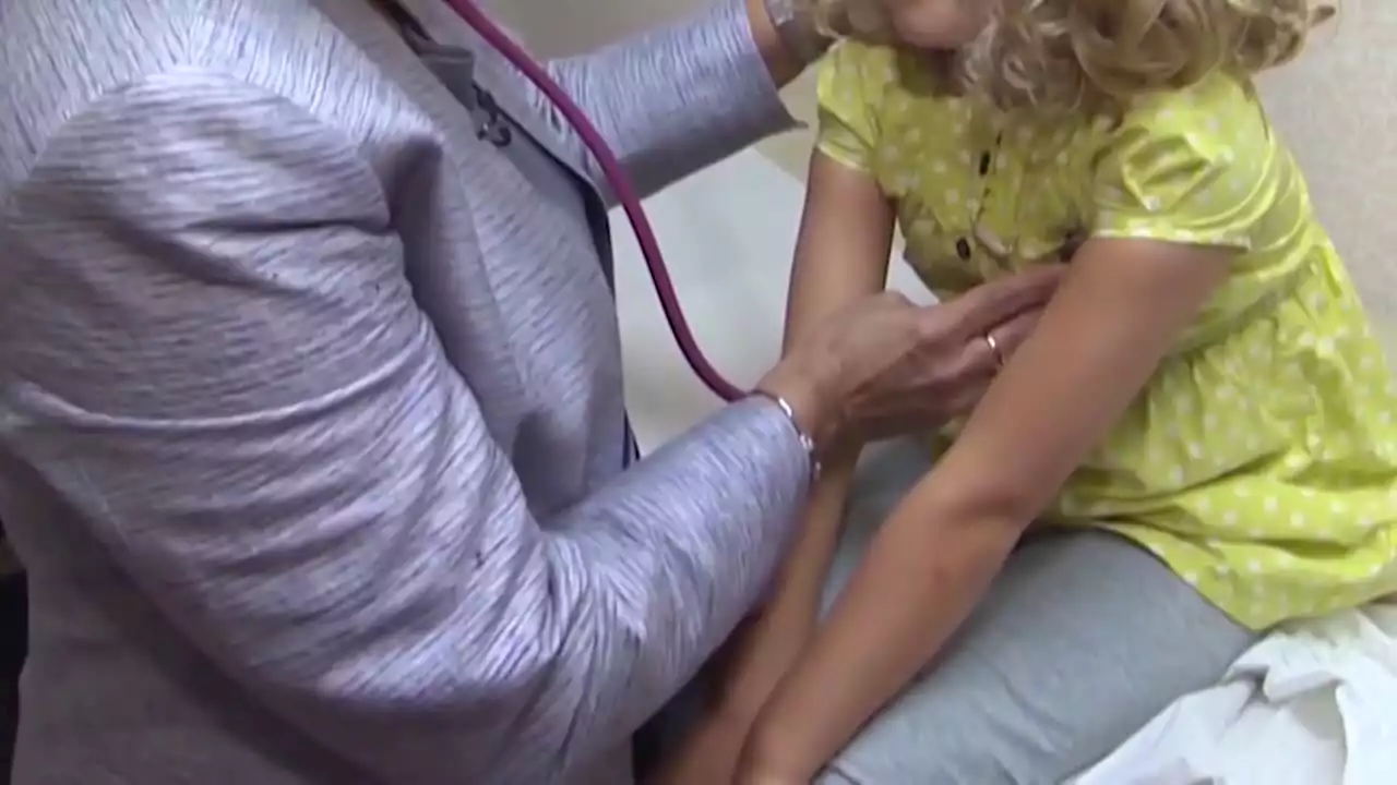 Houston Health Department officials say new cases of RSV, flu trending up