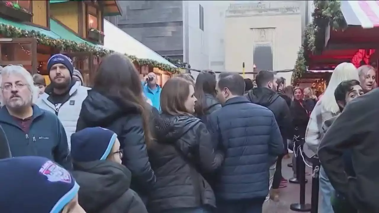 Alder Planetarium, Christkindlmarket closing due to Chicago winter storm