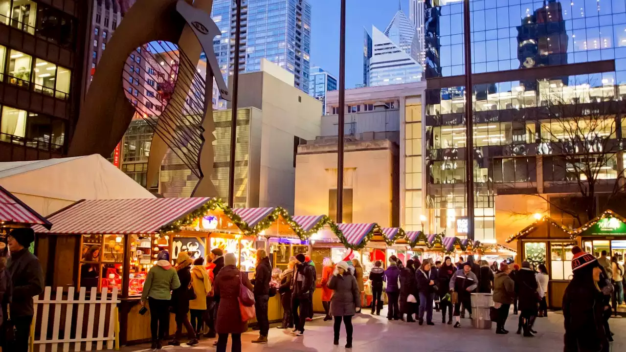 Downtown Christkindlmarket to close Thursday for the season — 2 days early