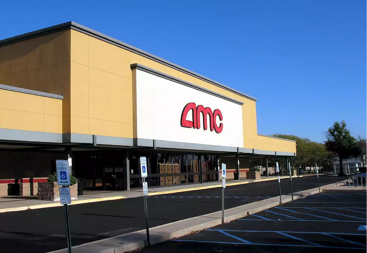 AMC shares plunge after company announces reverse stock split, capital raise