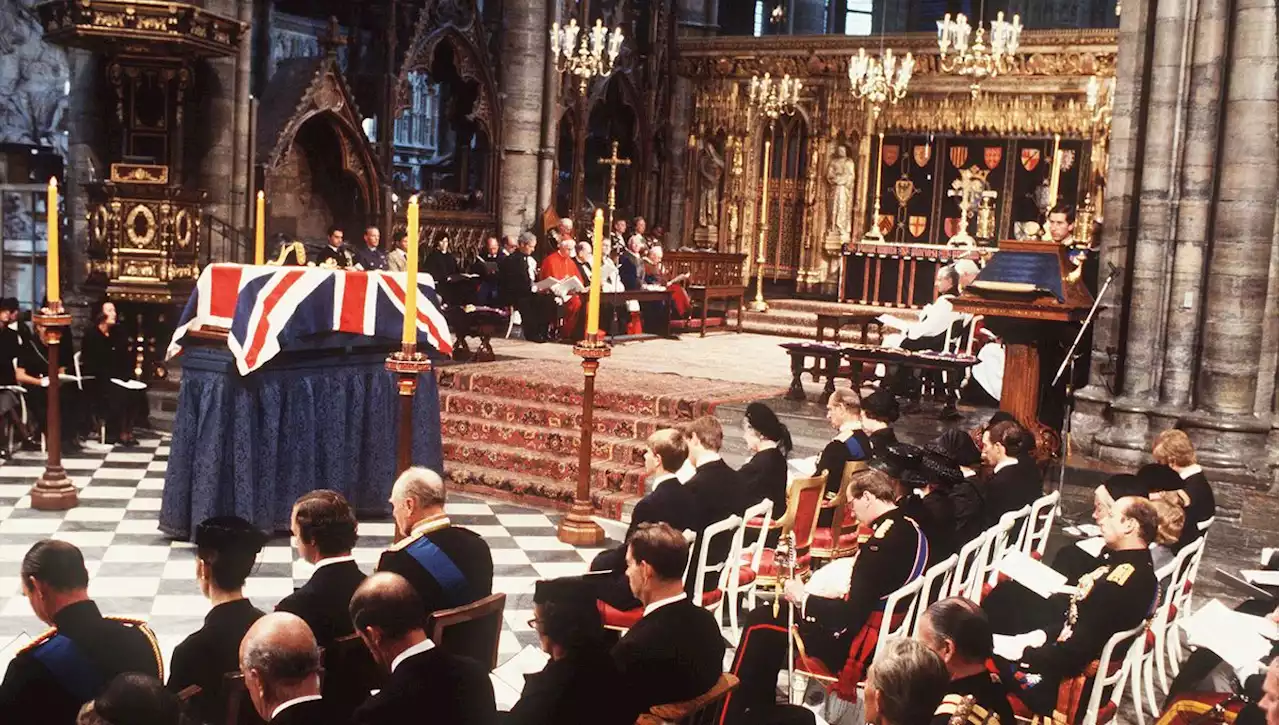 1979, ils ont assassiné l’oncle de la Reine Elizabeth II