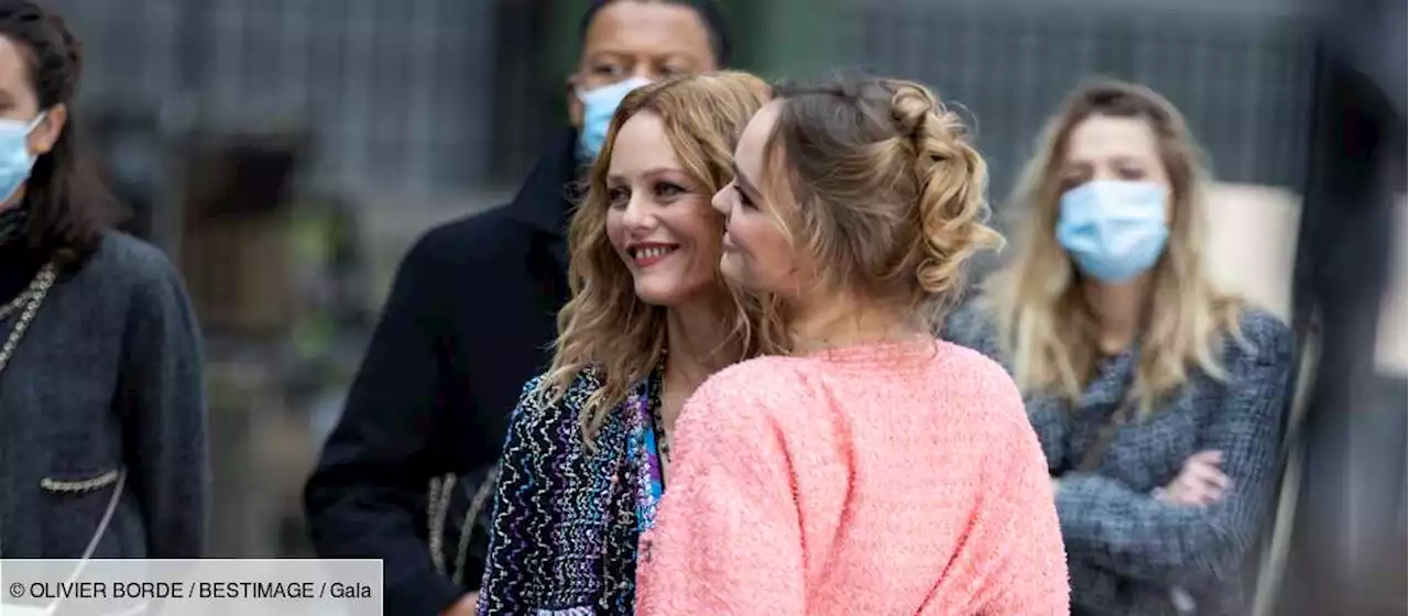 PHOTOS – Vanessa Paradis et Lily-Rose Depp icônes de mode : toutes ces fois où le duo mère-fille s'est assorti - Gala