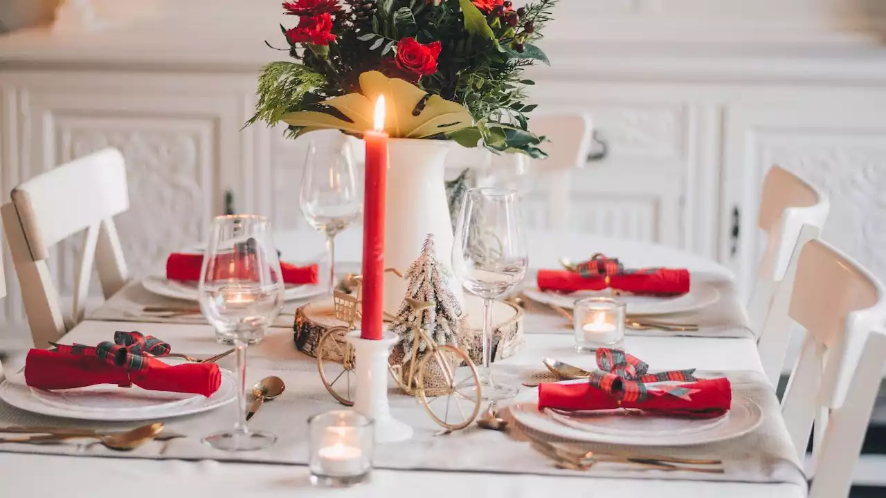 A simple and pocket-friendly guide to hosting Christmas last minute
