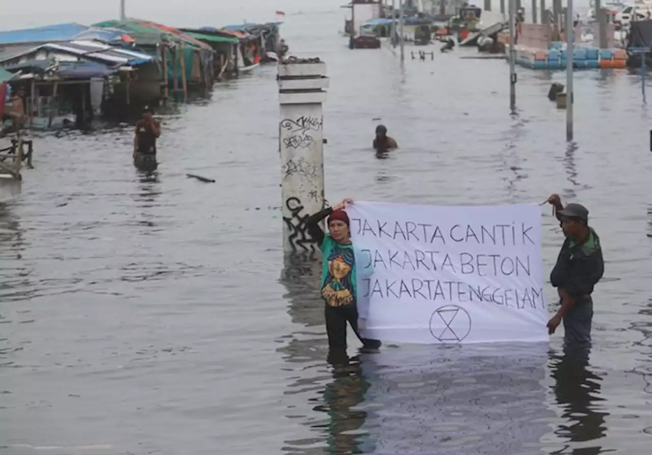 2 RT di Marunda Banjir Akibat ROB