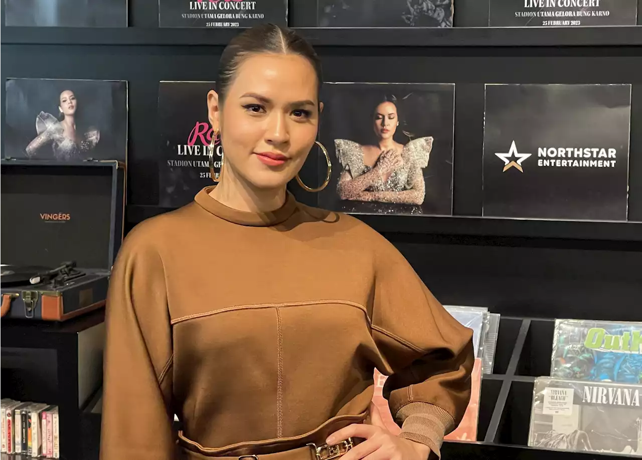 Hari Ibu, Raisa Persembahkan Video Jangan Cepat Berlalu