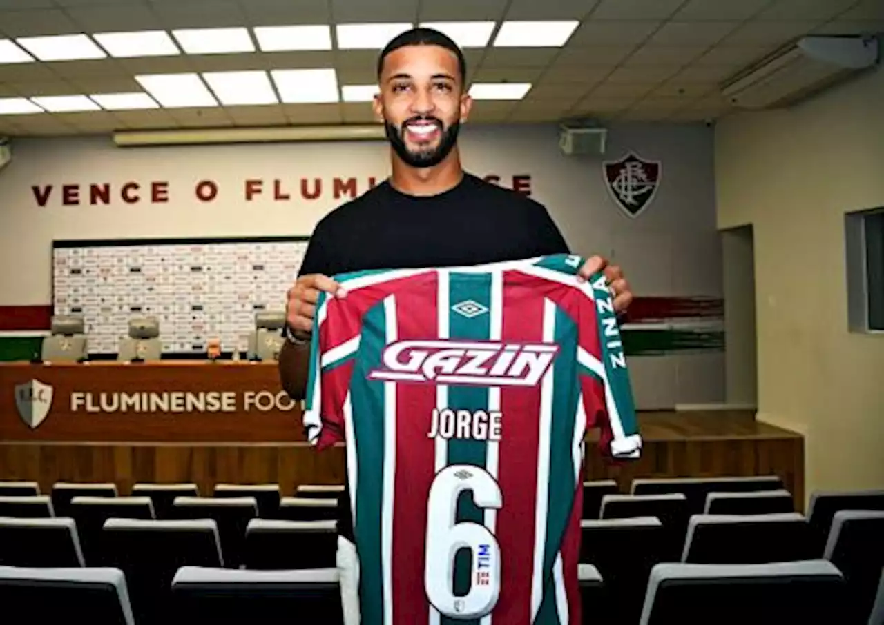 Jorge celebra acerto com o Fluminense e indica gana por títulos: 'Vou dar meu melhor'