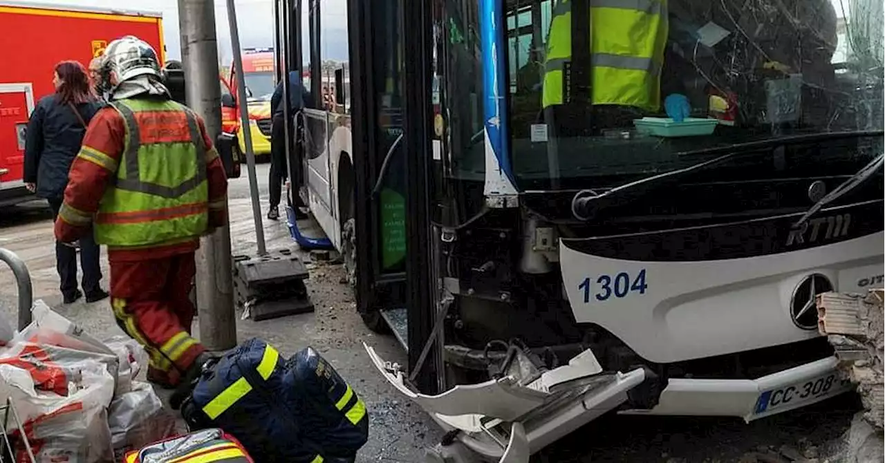 Info La Provence - Marseille : la conductrice du bus qui a fait 15 blessés mise en examen