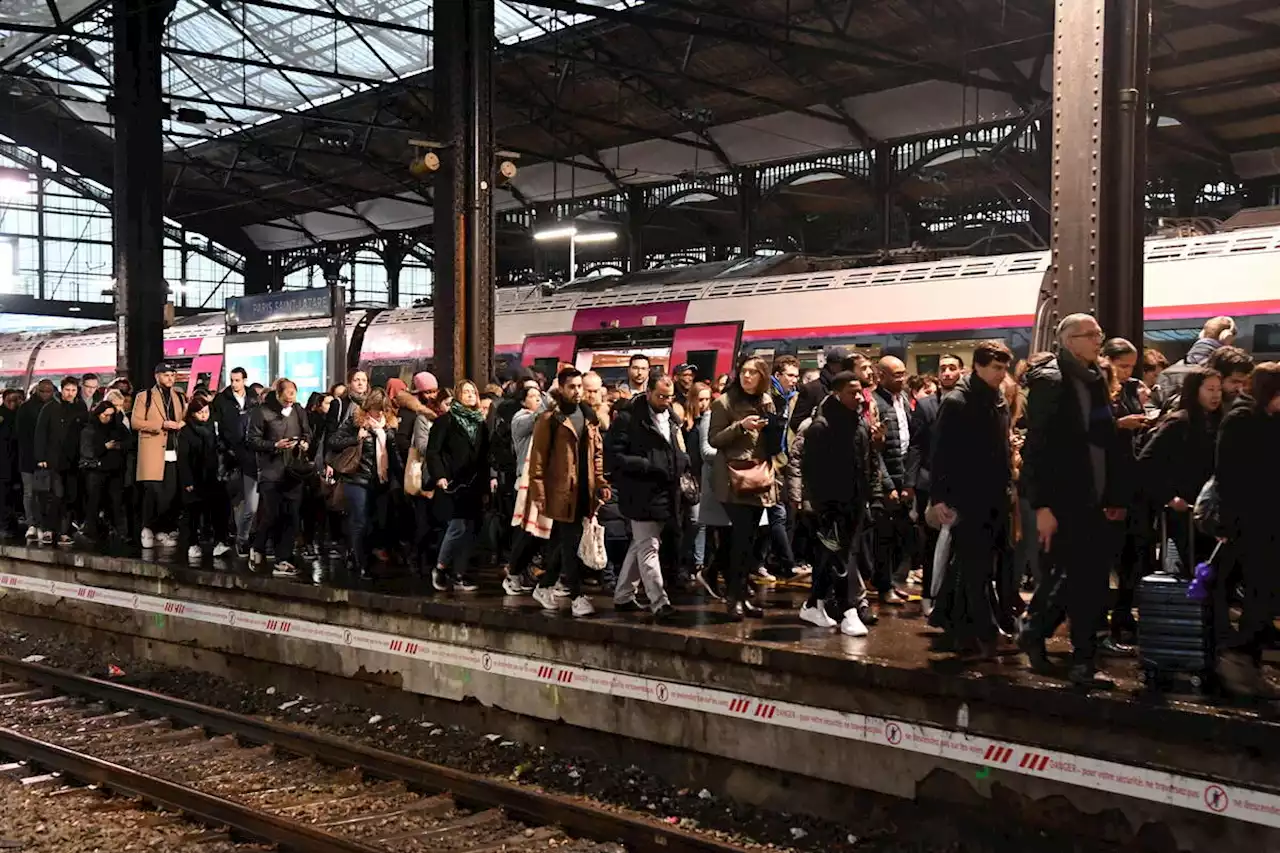 Grève à la SNCF pour Noël : 2 TGV sur 5 annulés samedi et dimanche