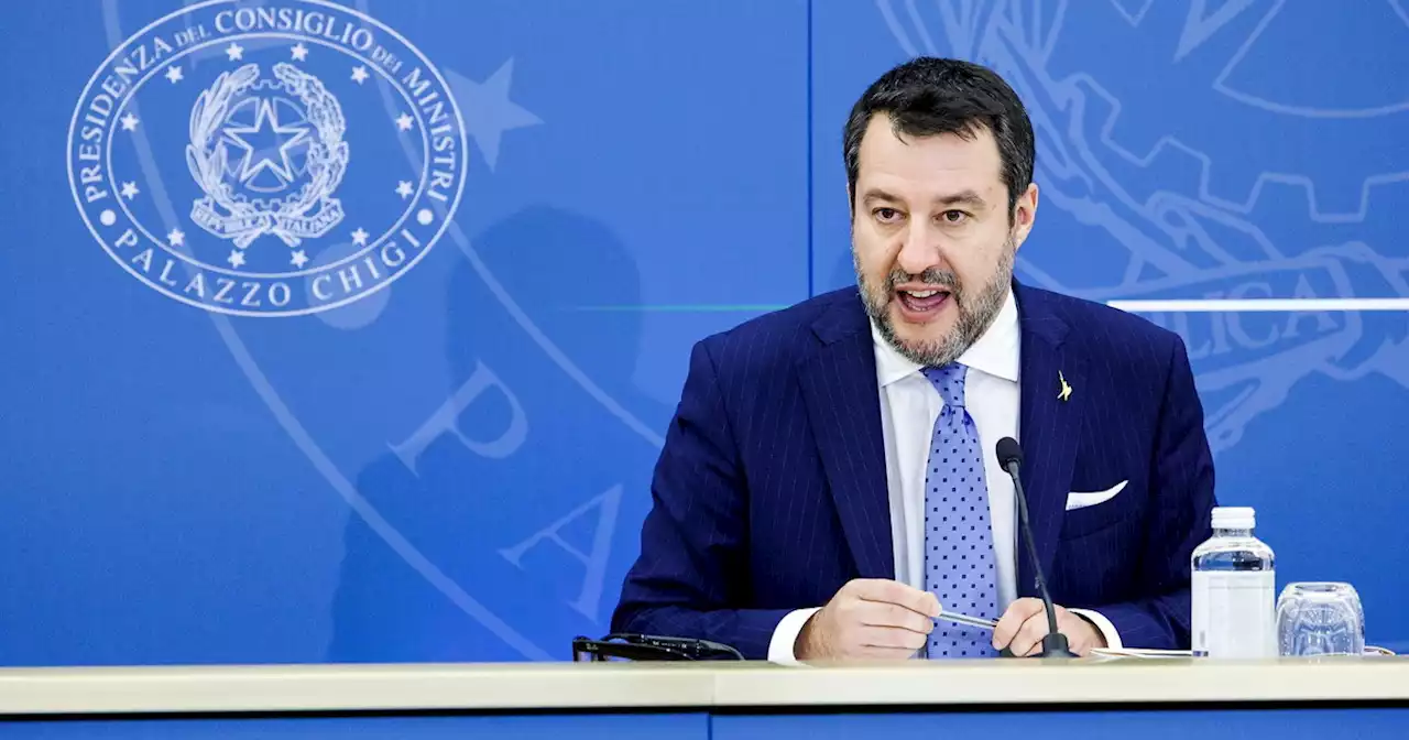 Matteo Salvini, l'annuncio che cambia tutto: '4,5 miliardi per l'alta velocità al Sud'